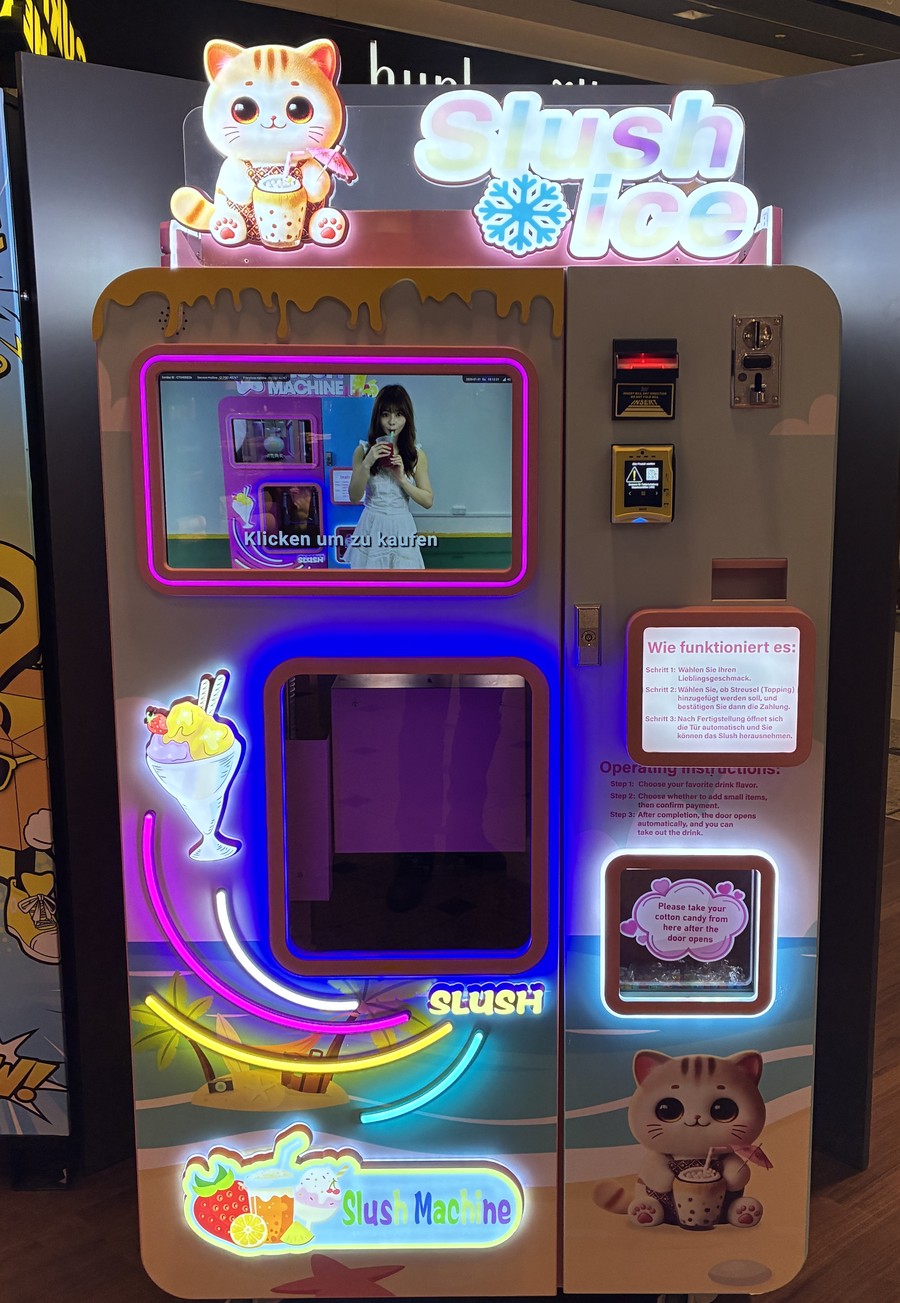 Candy Express Slush-Eis-Automat in Günthersdorf, Ansicht 3